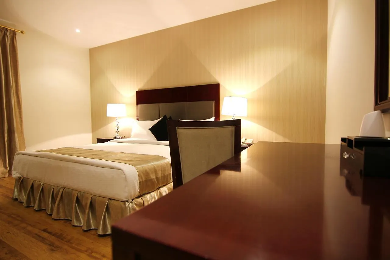Aliah Towlan Palace Riyadh 3*,